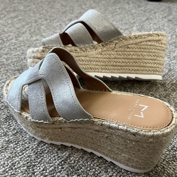 Marc Fisher espadrille platform slides - Picture 1 of 4
